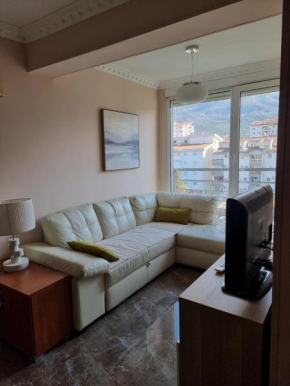 Apartments Alla